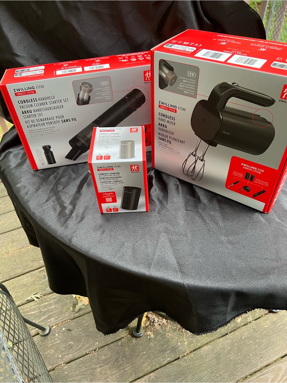 Set of 2 Zwilling cordless hand appliances with charger total of 3 items. BNIB